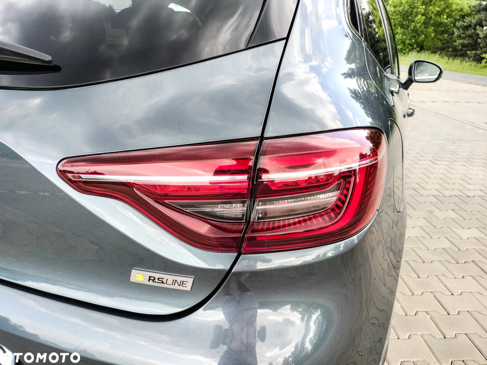Renault Clio 1.6 E-TECH R.S Line - 10
