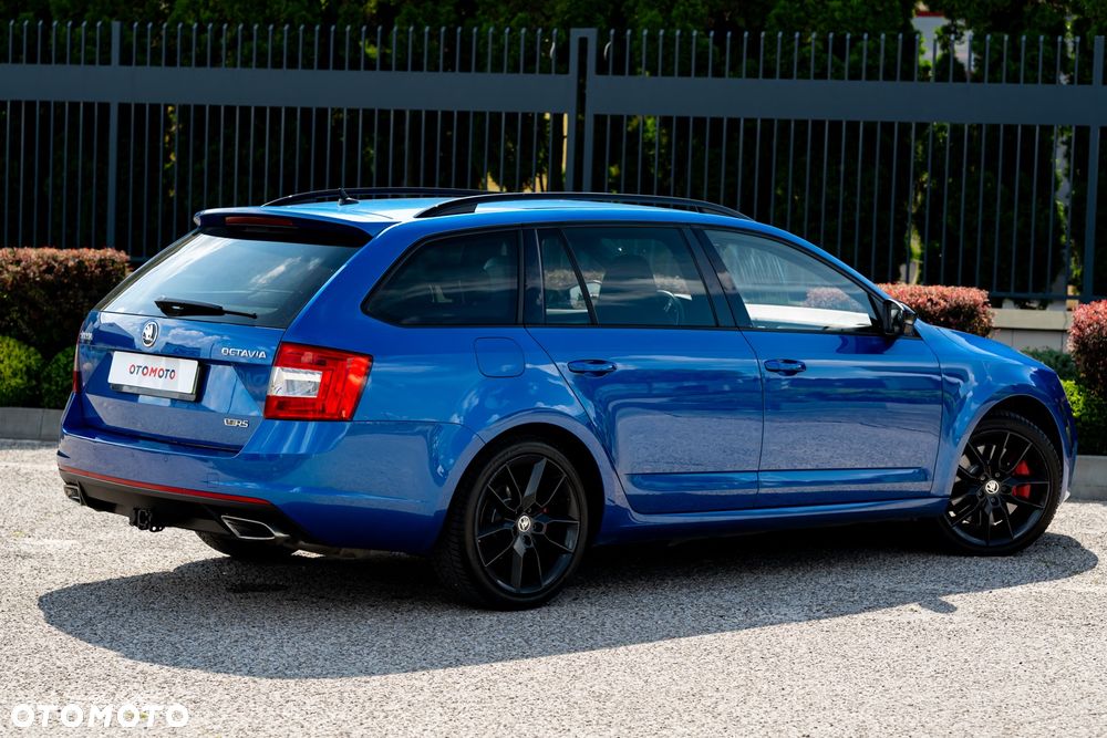 Skoda Octavia 2.0 TSI (Green tec) DSG RS - 12