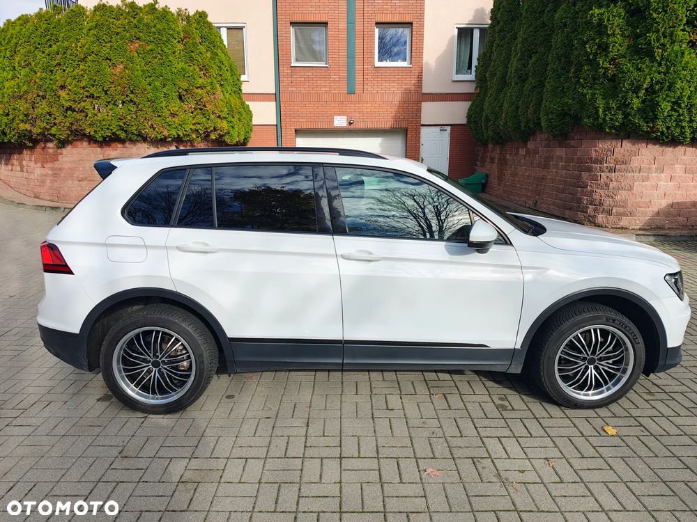 Volkswagen Tiguan 2.0 TDI SCR 4MOTION BlueMotion Technology DSG Sport & Style - 7