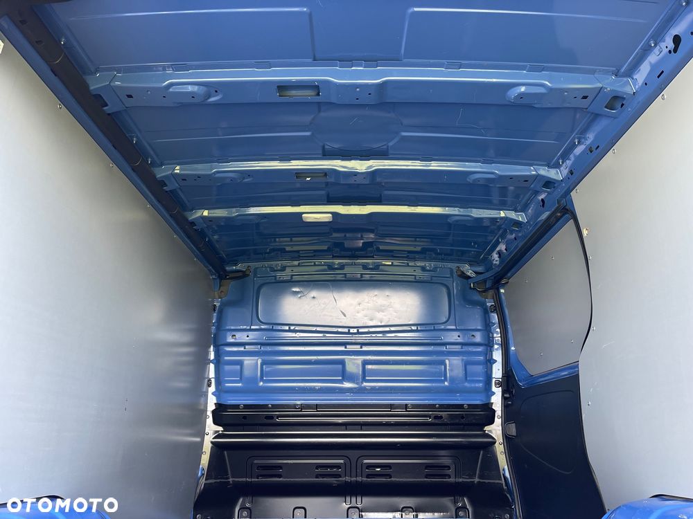Renault Trafic - 27