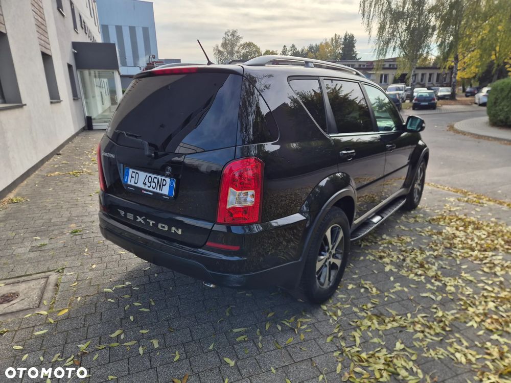 SsangYong/KGM Rexton W 2.2 e-XDi 220 4WD Automatik Executive - 5