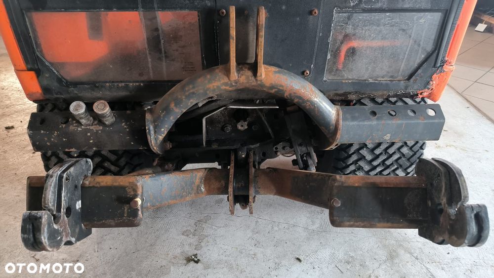 Holder C 240 przedni wałek WOM - 5