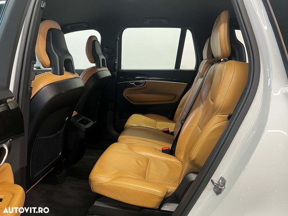 Volvo XC 90 D5 AWD Geartronic Inscription - 9