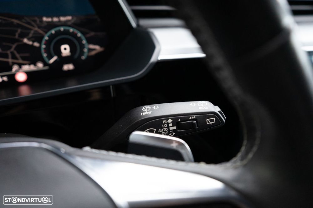 Audi e-tron 50 quattro S line - 43