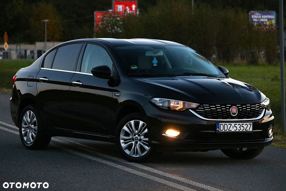 Fiat Tipo 1.6 MultiJet Lounge - 24