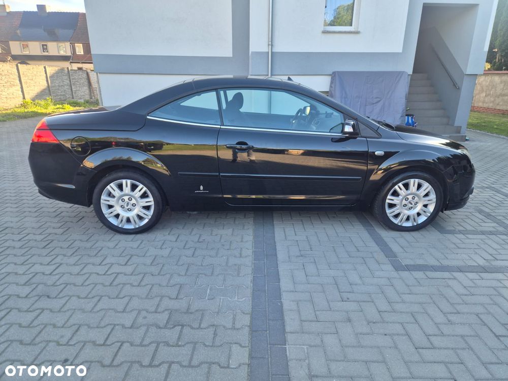 Ford Focus 1.6 Ambiente - 16