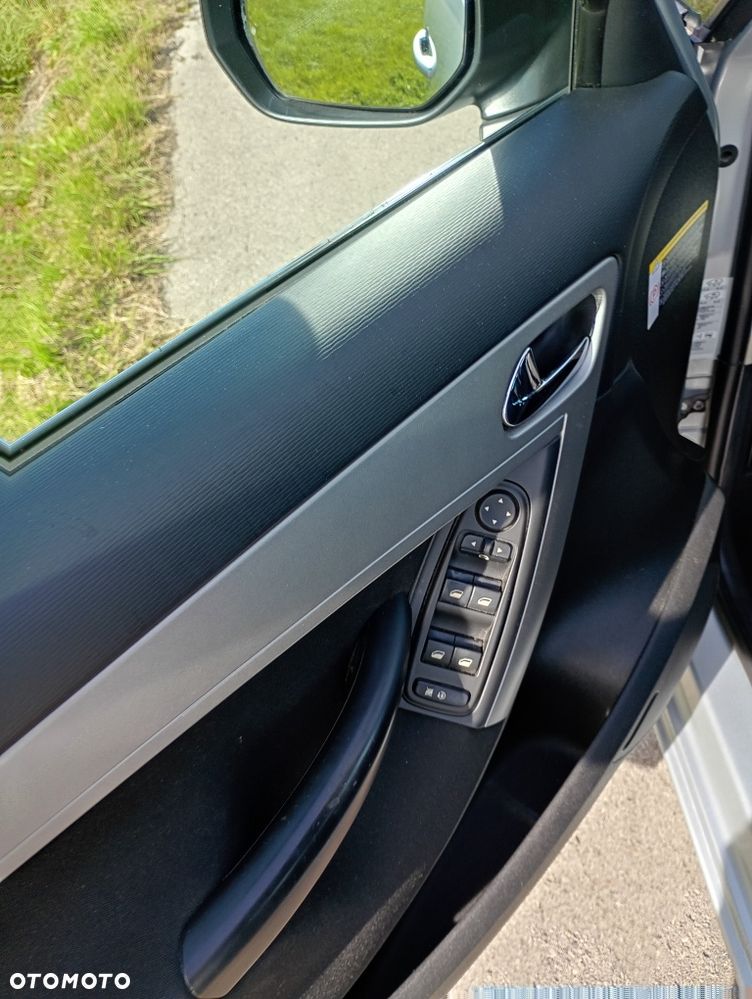 Citroën C4 Picasso - 12