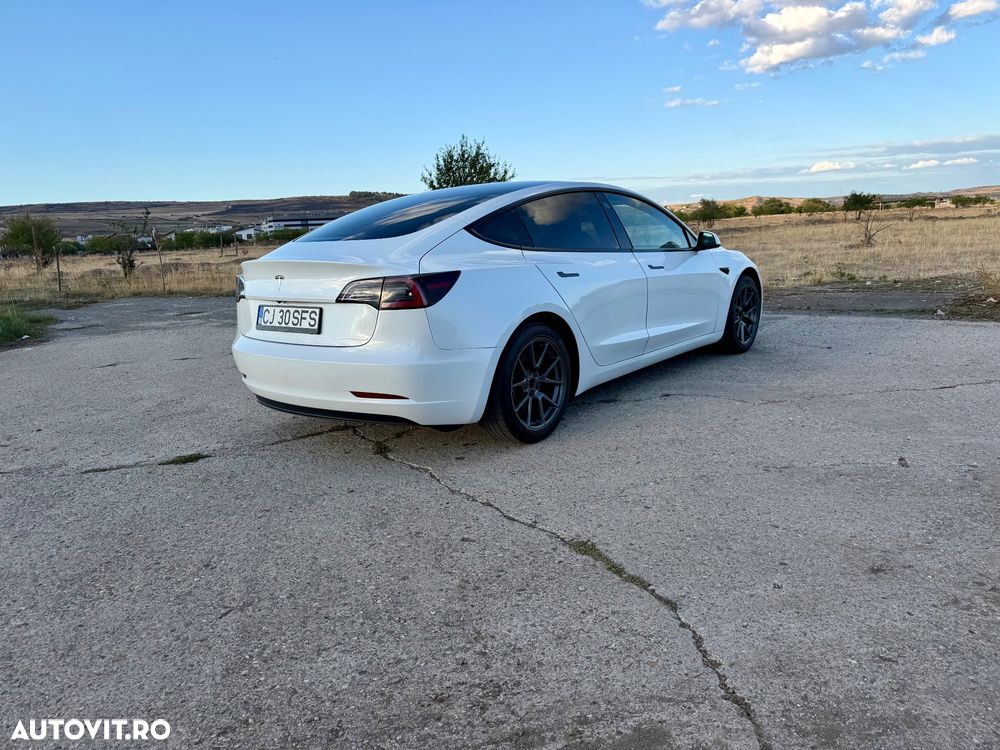 Tesla Model 3 Standard - 8