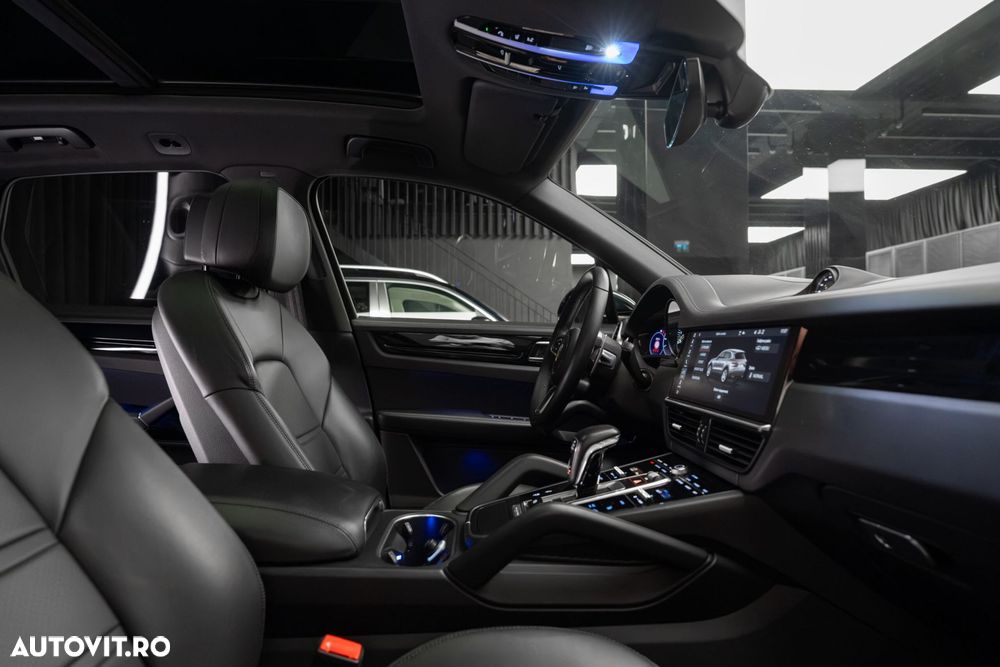 Porsche Cayenne E-Hybrid Tiptronic S - 35