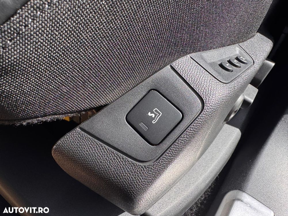 Peugeot 3008 BlueHDi 180 Stop & Start EAT8 GT - 23