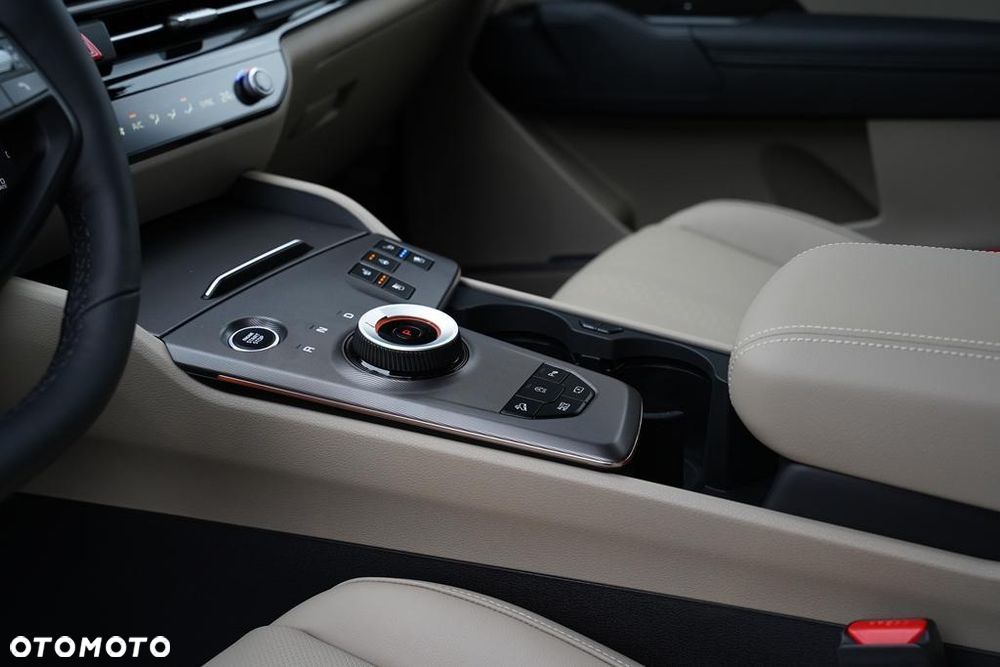 Kia Sportage 1.6 T-GDI Business Line 2WD DCT - 26