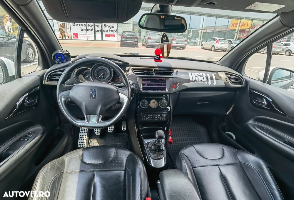 DS Automobiles DS 3 - 10