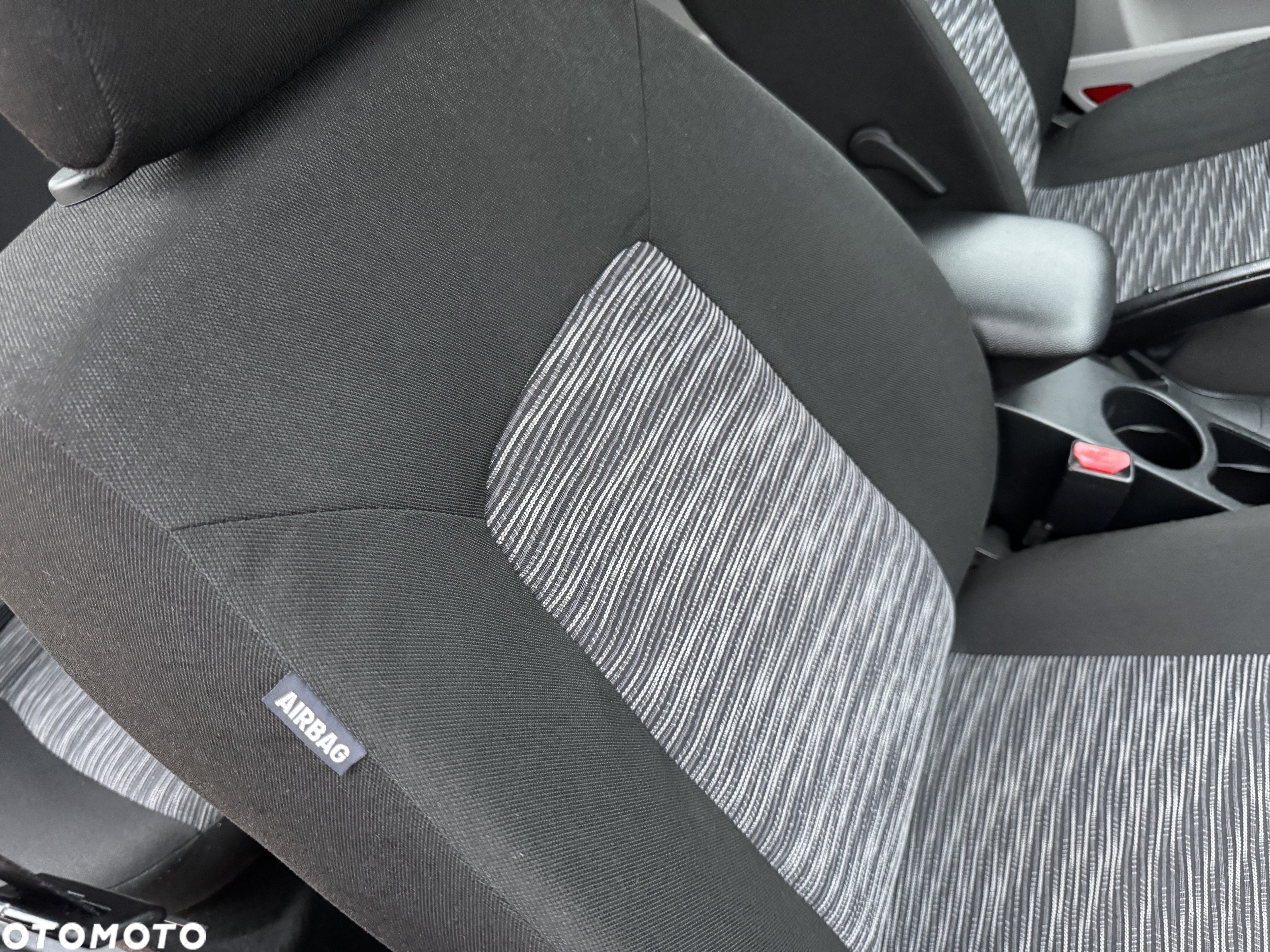 Kia Ceed Cee'd 1.4 Comfort - 33