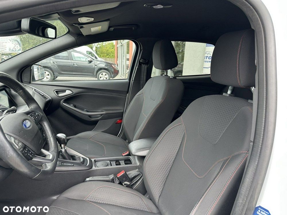 Ford Focus 1.0 EcoBoost ST-Line Black ASS - 21