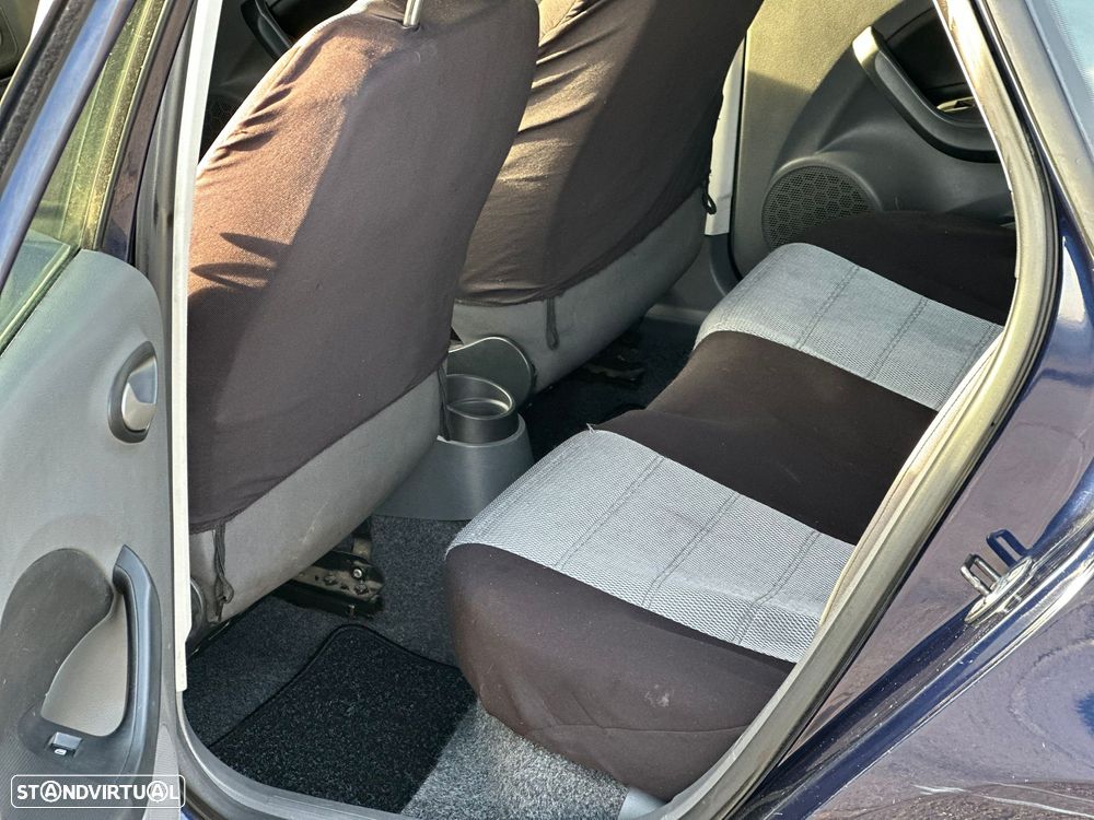 SEAT Ibiza ST 1.6 TDI Copa DPF - 5