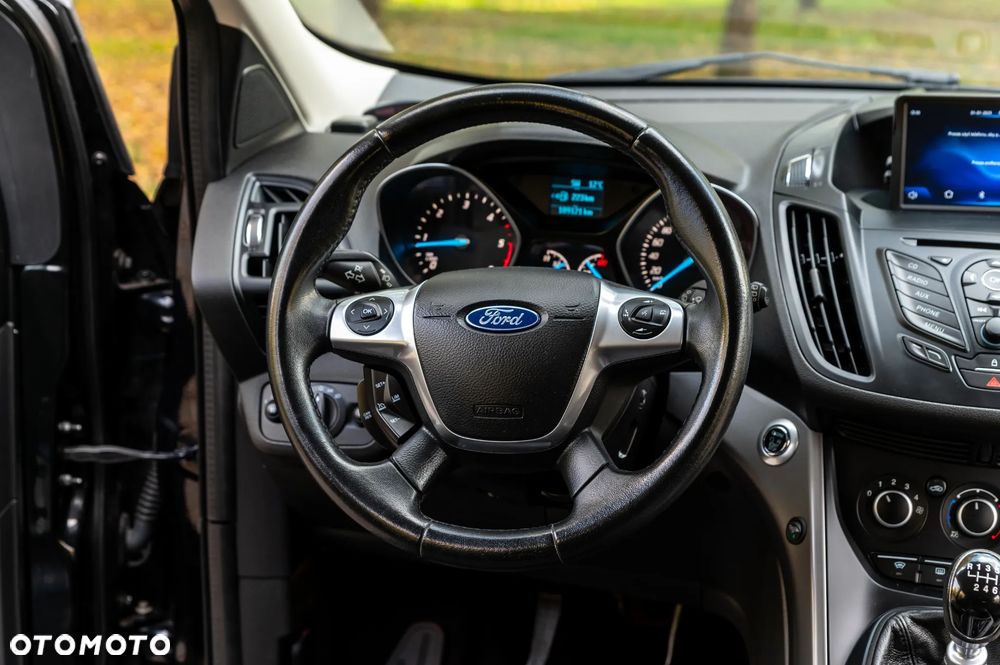 Ford Kuga 2.0 TDCi 2x4 Trend - 21