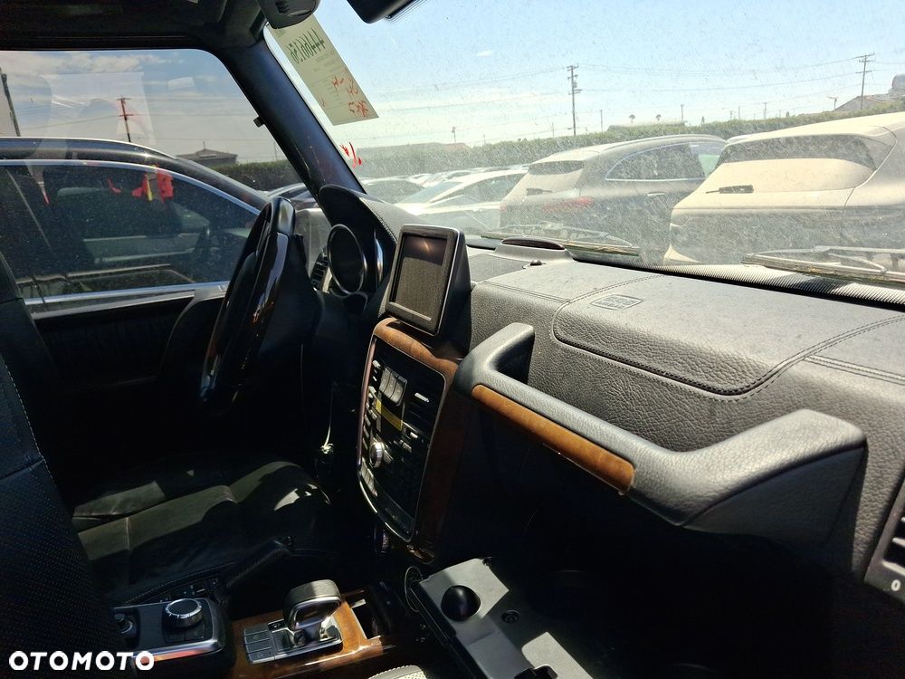 Mercedes-Benz Klasa G AMG 63 AMG SPEEDSHIFT 7G-TRONIC - 11