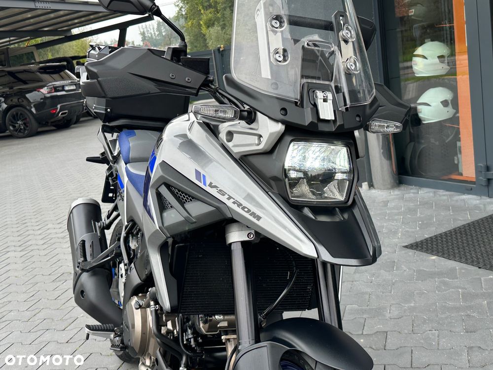 Suzuki V-STROM - 27