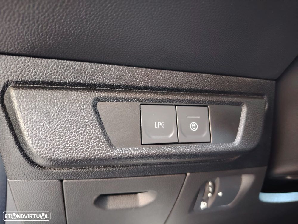 Dacia Sandero 1.0 ECO-G Stepway Bi-Fuel - 11