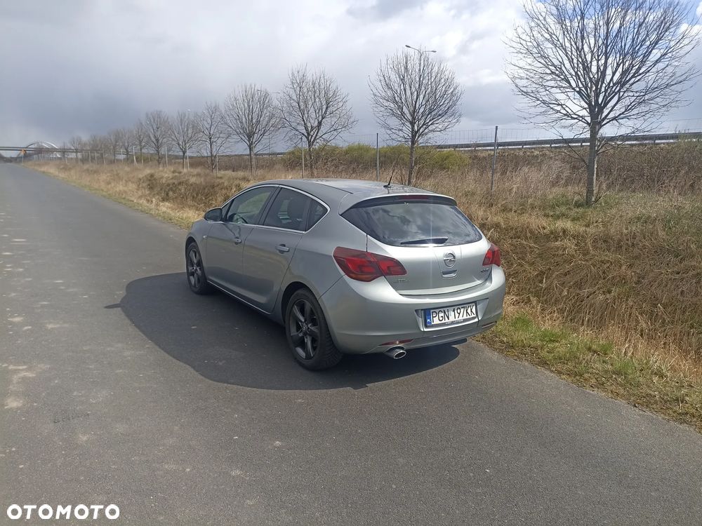 Opel Astra - 6