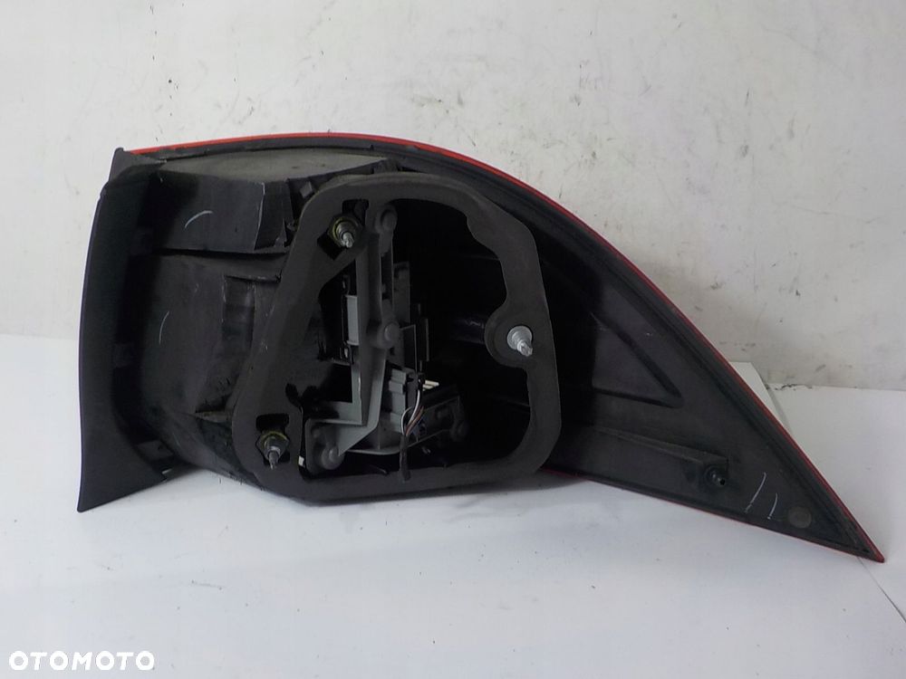 VOLKSWAGEN GOLF VI KOMBI LAMPA LEWA TYLNA LEWY TYŁ UK - 4