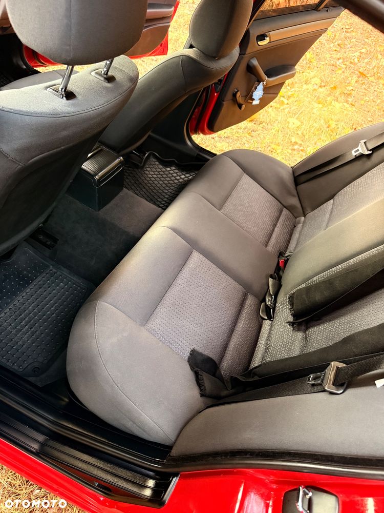 BMW Seria 3 316i - 14