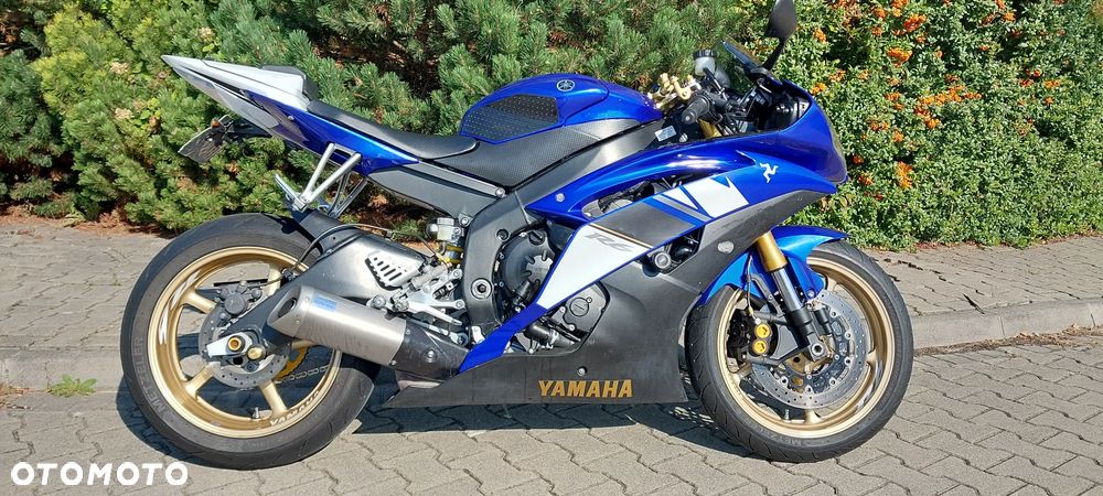 Yamaha R6