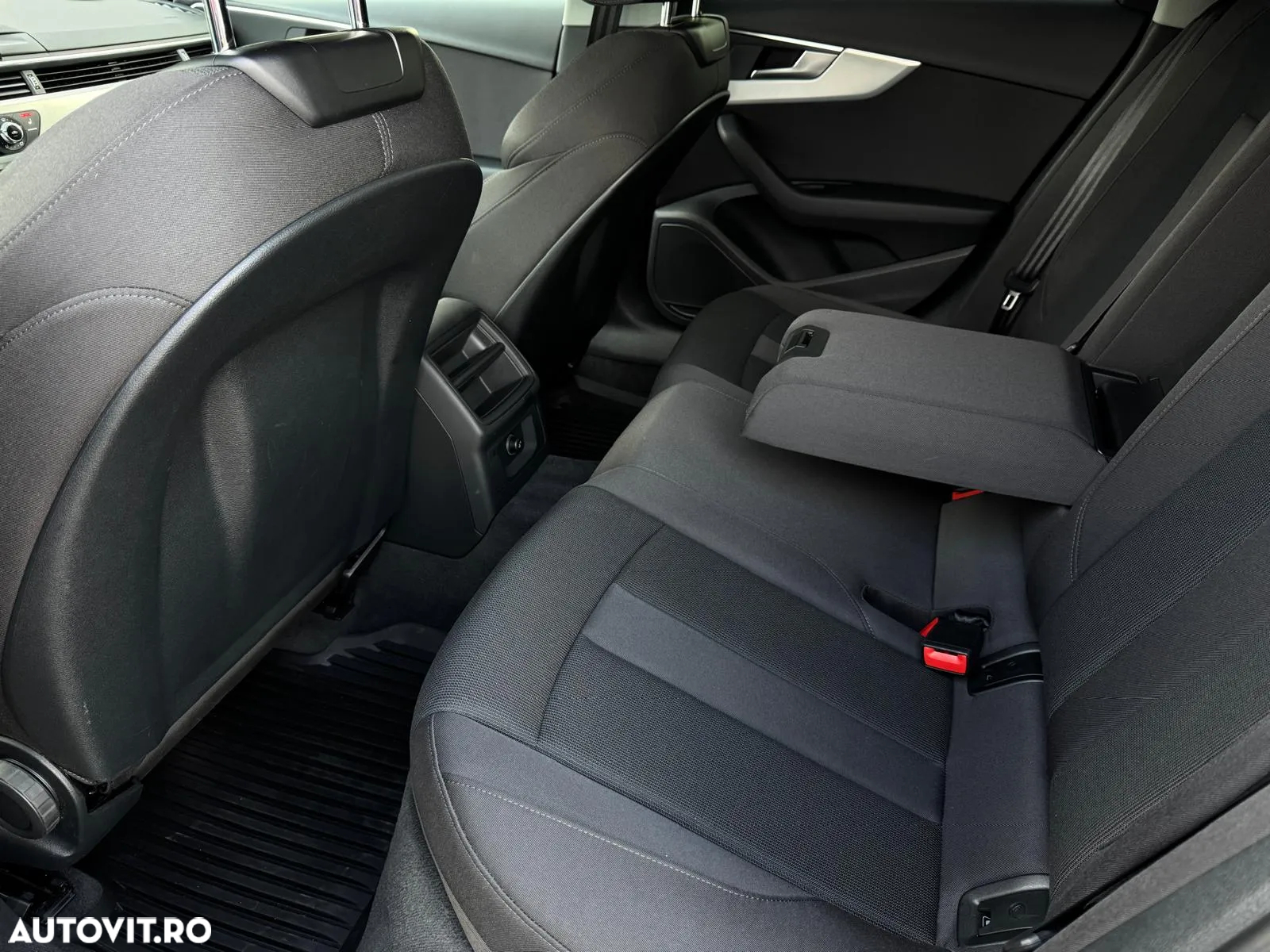 Audi A4 40 TDI quattro S tronic - 15