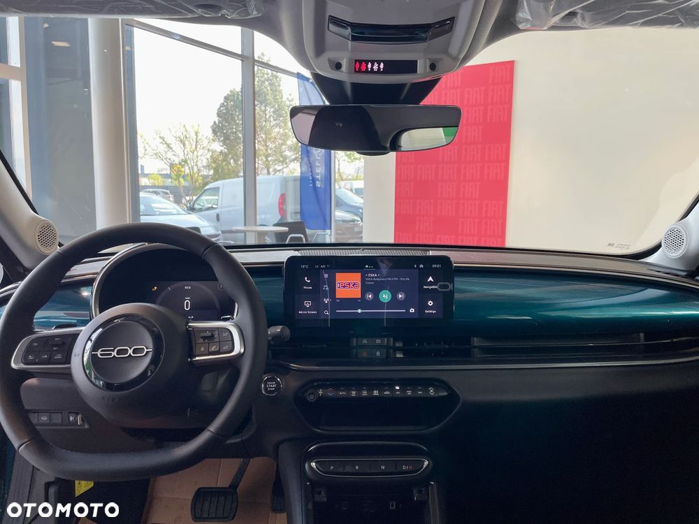 Fiat 600 1.2 Turbo Pop eDCT - 9