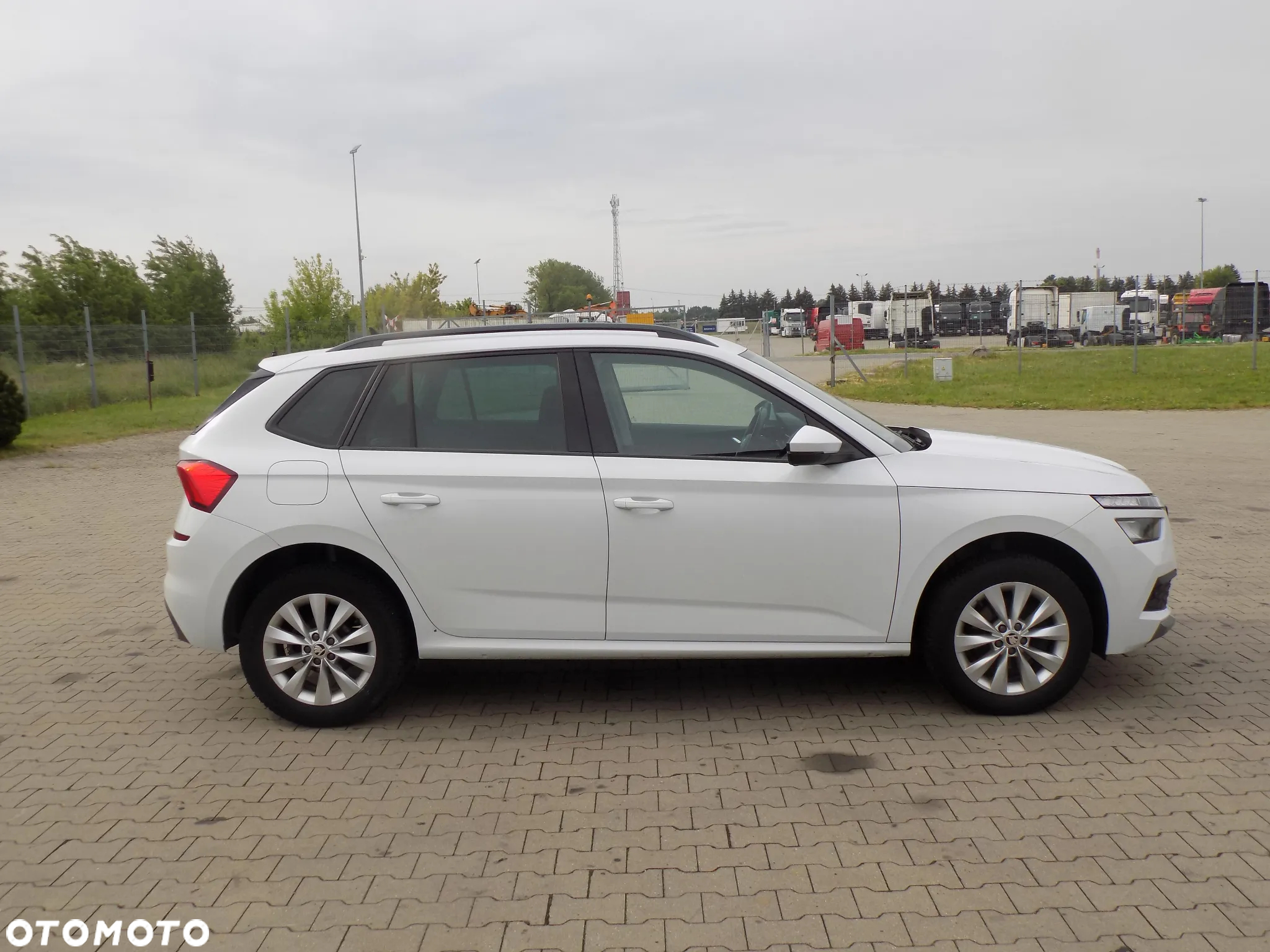 Skoda Kamiq 1.0 TSI Active - 8