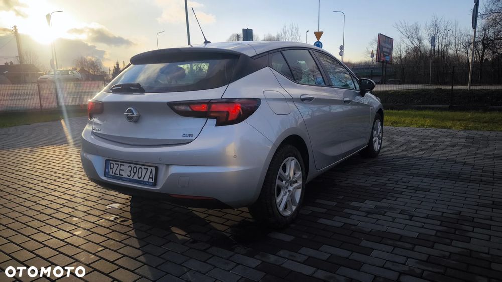 Opel Astra 1.6 CDTI Enjoy - 6