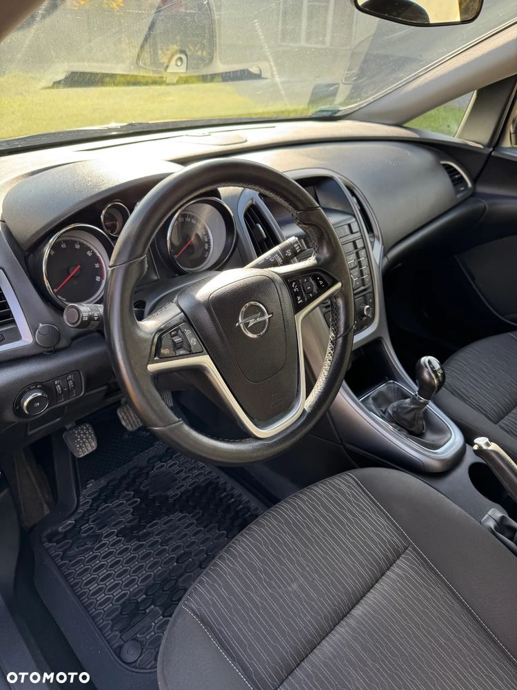 Opel Astra - 9
