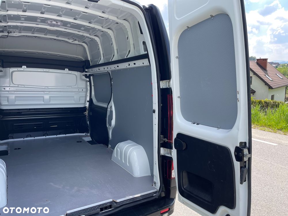 Renault Trafic - 33