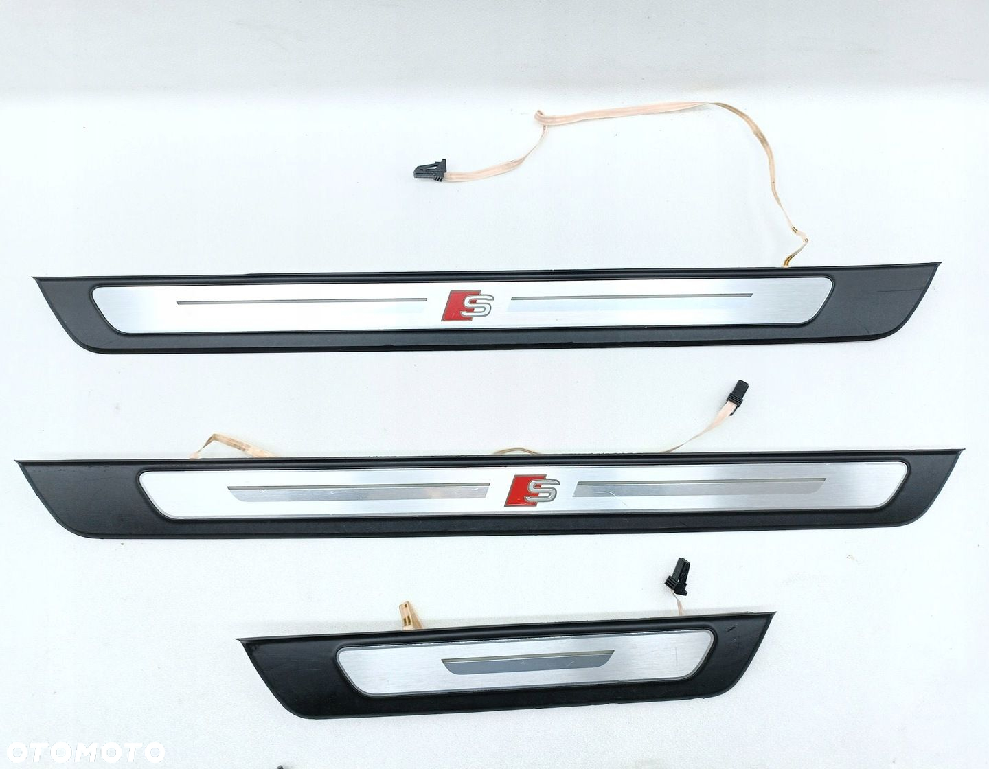 LISTWY PROGOWE KOMPLET PODŚWIETLANE LED S-LINE AUDI A7 C8 4K8947405A - 3