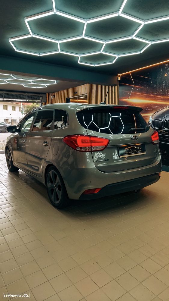 Kia Carens 1.7 CRDi ISG TX - 10