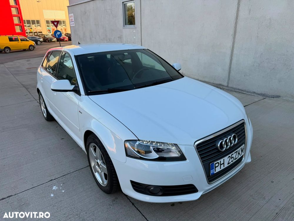 Audi A3 Sportback 2013 photo 2
