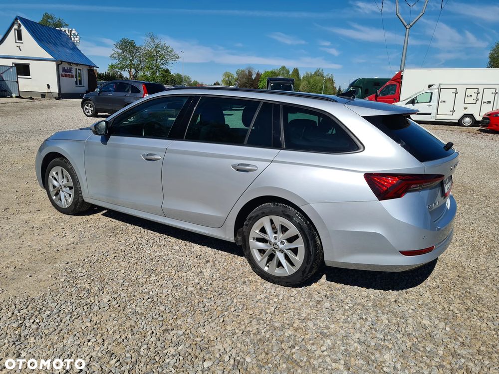 Skoda Octavia - 5