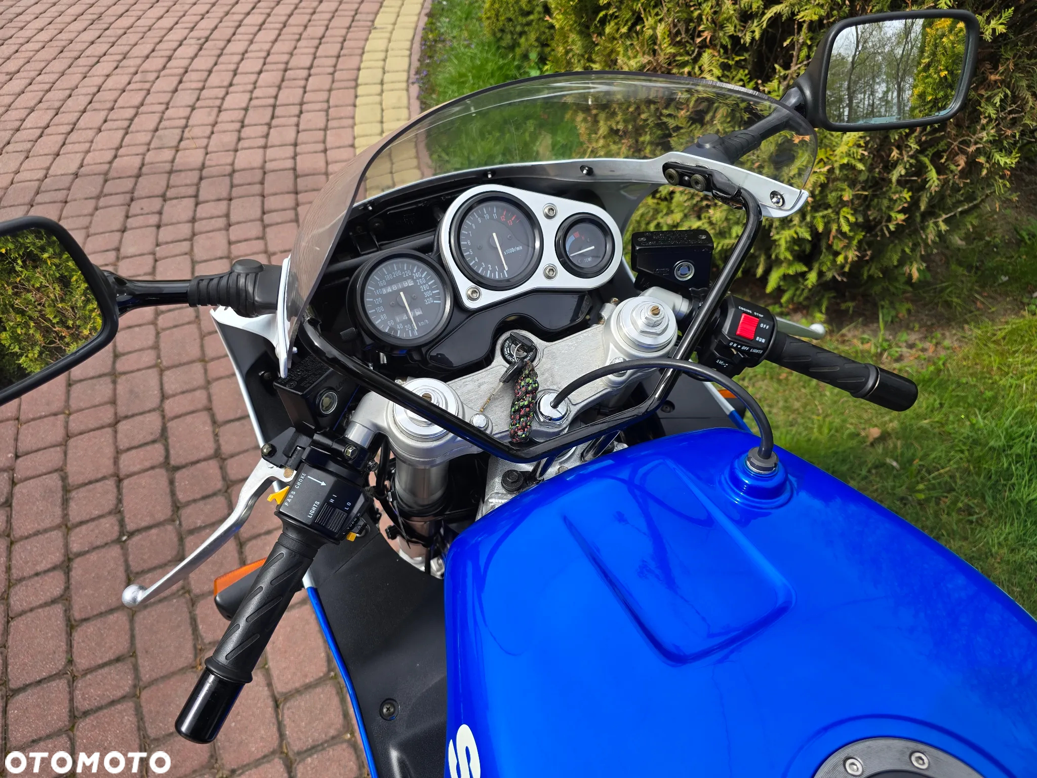 Suzuki GSX-R - 14