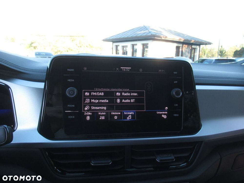 Volkswagen T-Roc 1.5 TSI Life DSG - 32