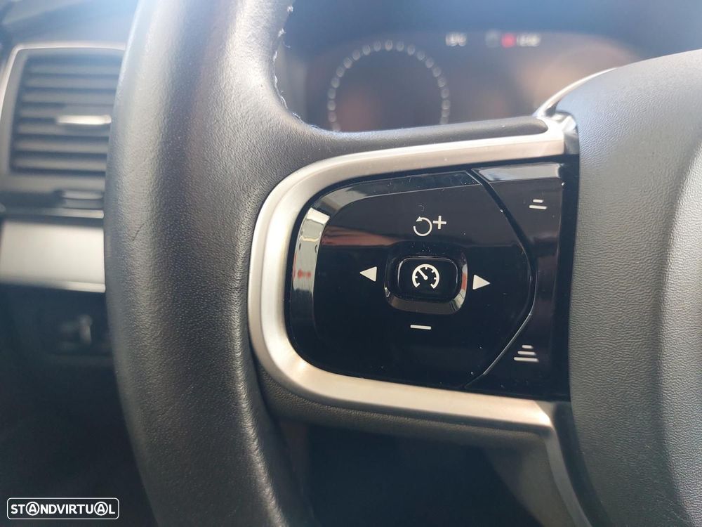 Volvo XC 90 2.0 T8 PHEV Momentum Plus AWD - 20