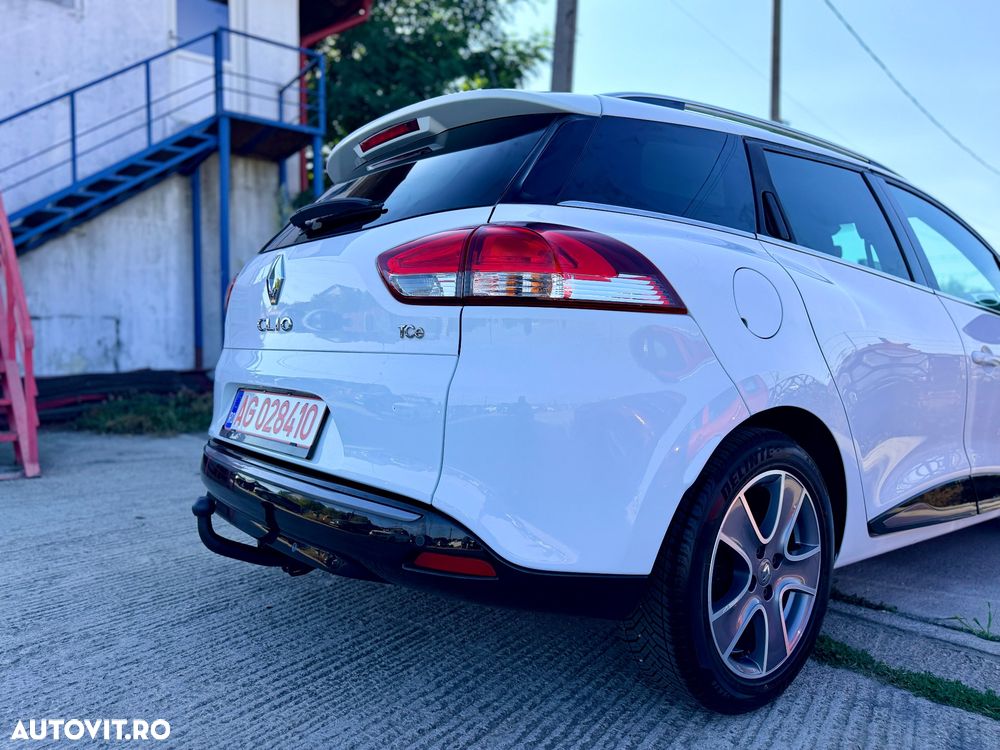 Renault Clio - 10