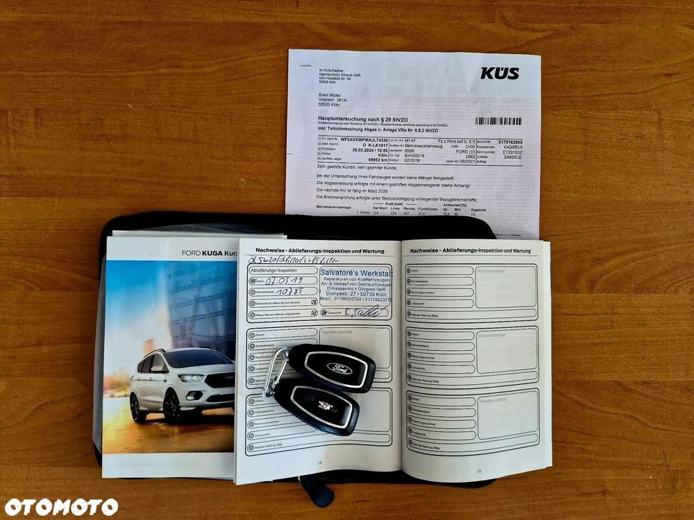Ford Kuga 1.5 EcoBoost 2x4 ST-Line - 13