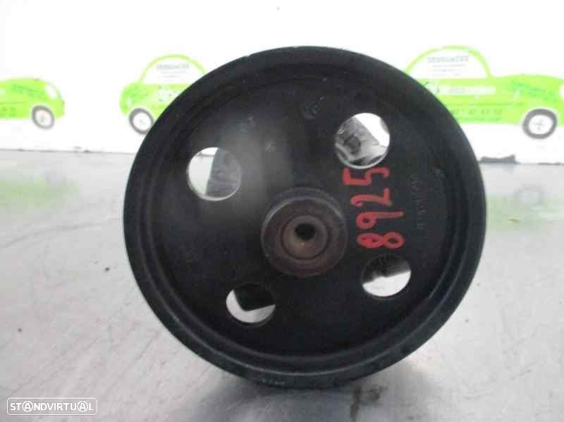 BOMBA SERVODIREÇÃO CHRYSLER VOYAGER IV 2003 -4743974AB - 4