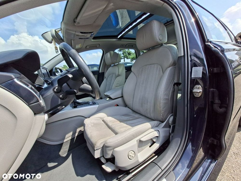 Audi A6 Avant 2.0 TDI Quattro S tronic - 14
