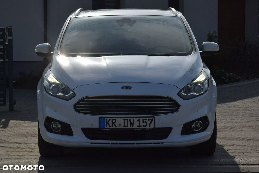 Ford S-Max 2.0 TDCi Titanium - 23