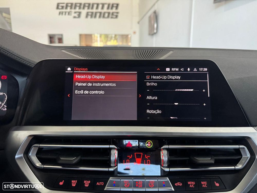 BMW 330 e Pack M Auto - 30