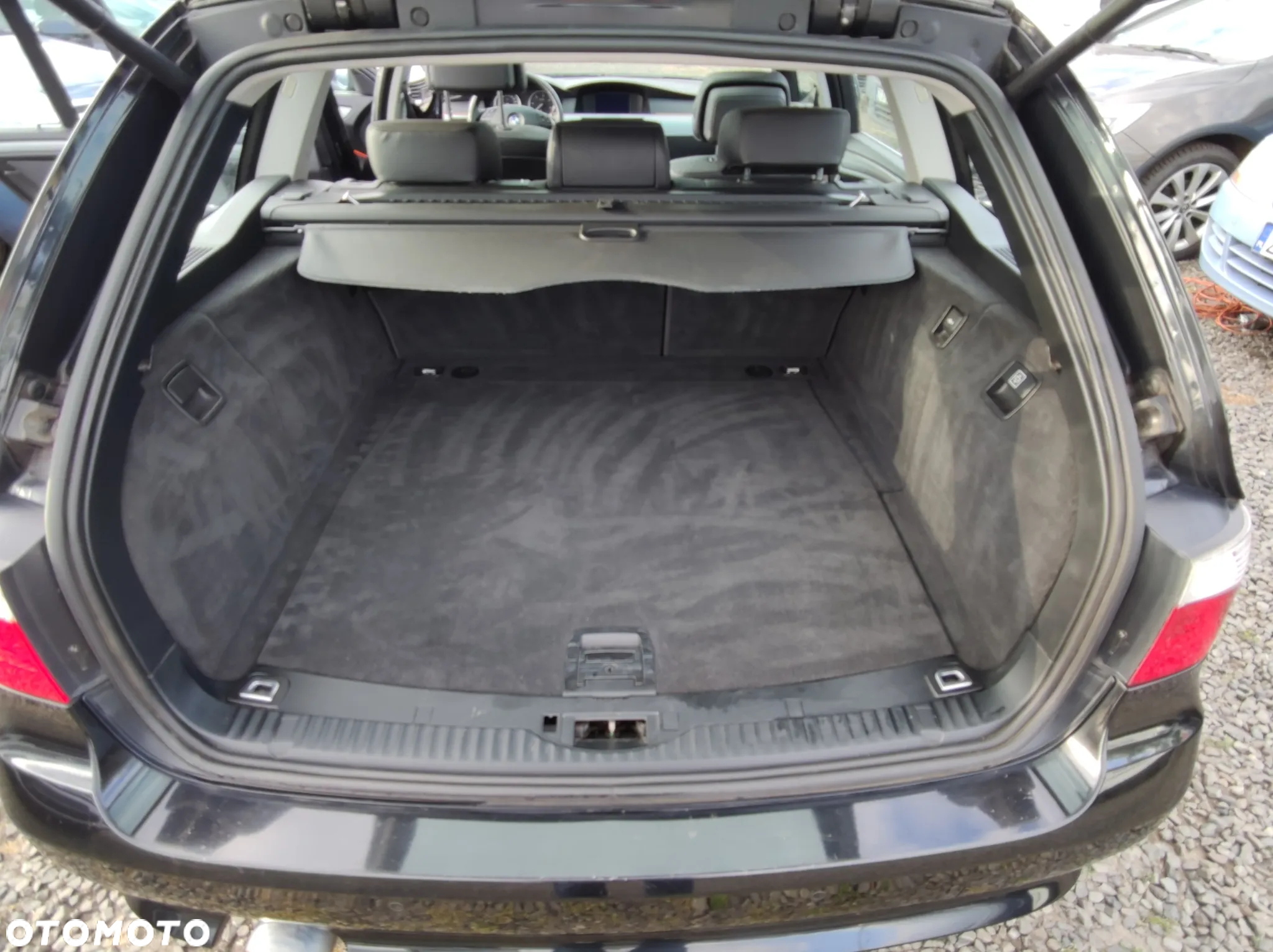BMW Seria 5 520d Touring Edition Exclusive - 18