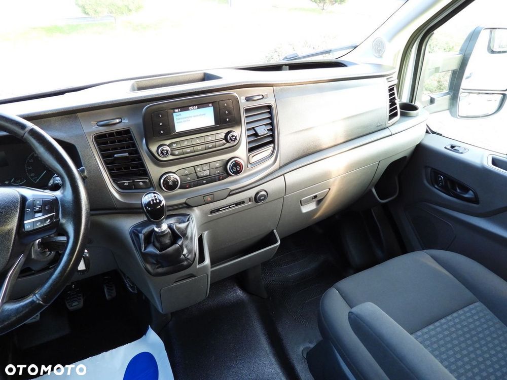 Ford TRANSIT 4X4 SKRZYNIA PODWÓJNA KABINA DOKA 6 MIEJSC TEMPOMAT LEDY ASO KLIMATYZACJA  170KM - 31
