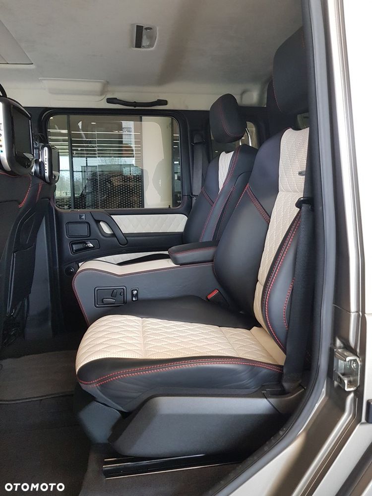 Mercedes-Benz Klasa G 63 AMG AMG SPEEDSHIFT 7G-TRONIC - 26