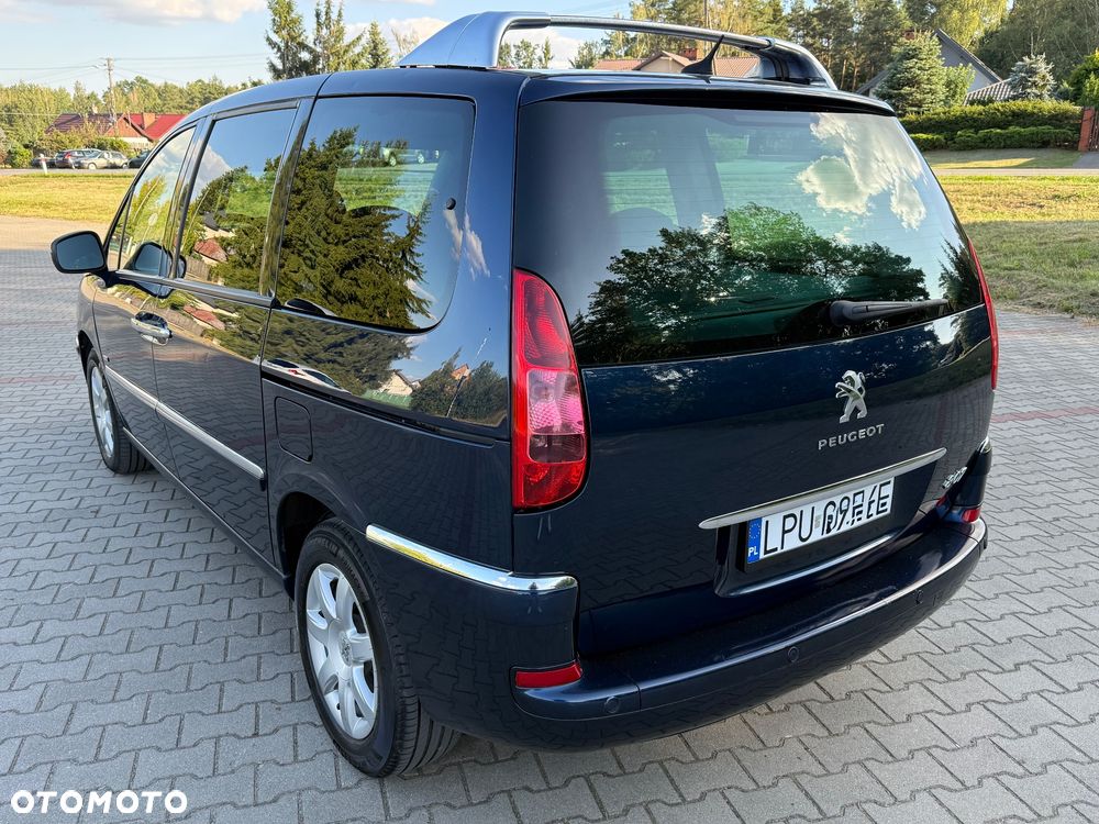 Peugeot 807 HDi 160 Allure - 10